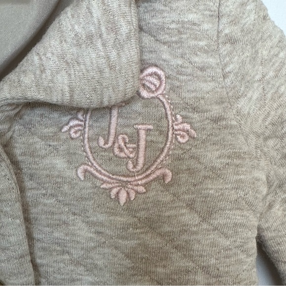 Janie and Jack | Equestrian-inspired Quilted Blazer in Heather Oatmeal - Picture 4 of 5